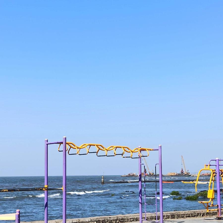 Апартаменти Cozy Private Ac Studio By The Sea Bandstand Bandra W Mumbai Nr Taj Lands End Екстер'єр фото