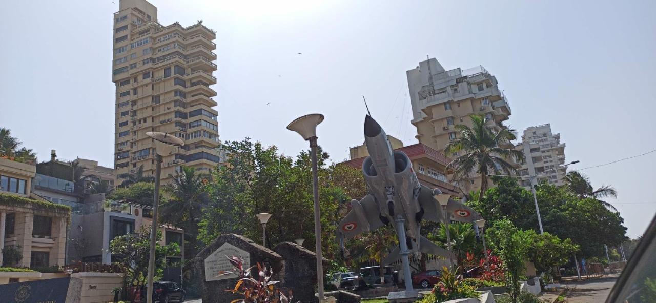 Апартаменти Cozy Private Ac Studio By The Sea Bandstand Bandra W Mumbai Nr Taj Lands End Екстер'єр фото
