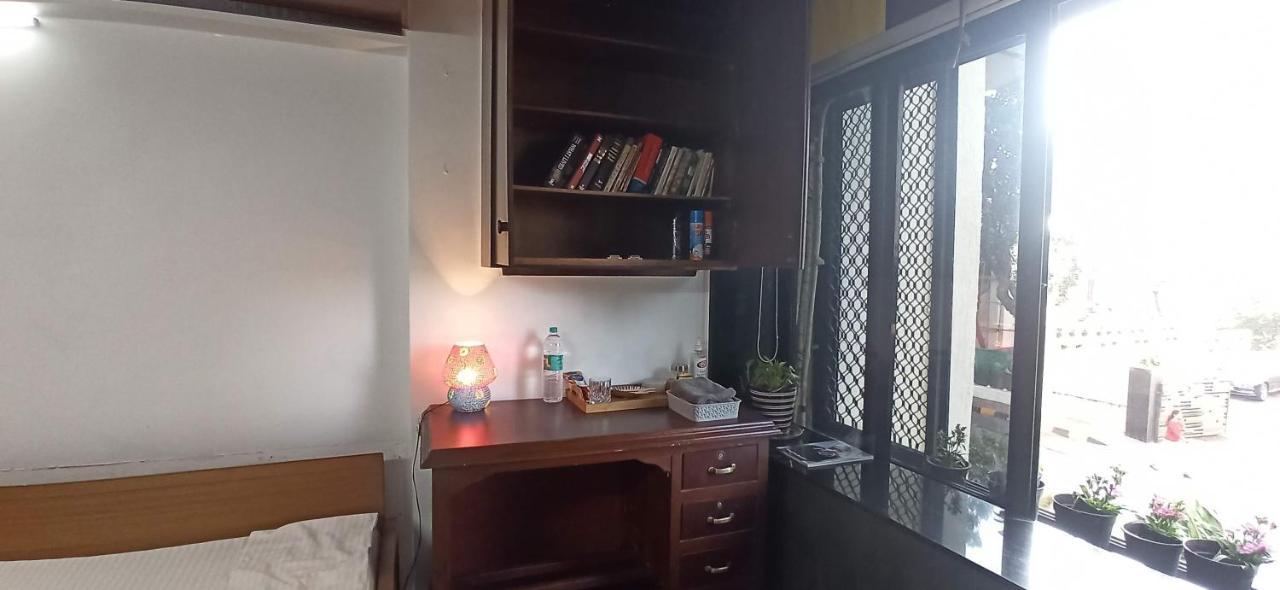 Апартаменти Cozy Private Ac Studio By The Sea Bandstand Bandra W Mumbai Nr Taj Lands End Екстер'єр фото