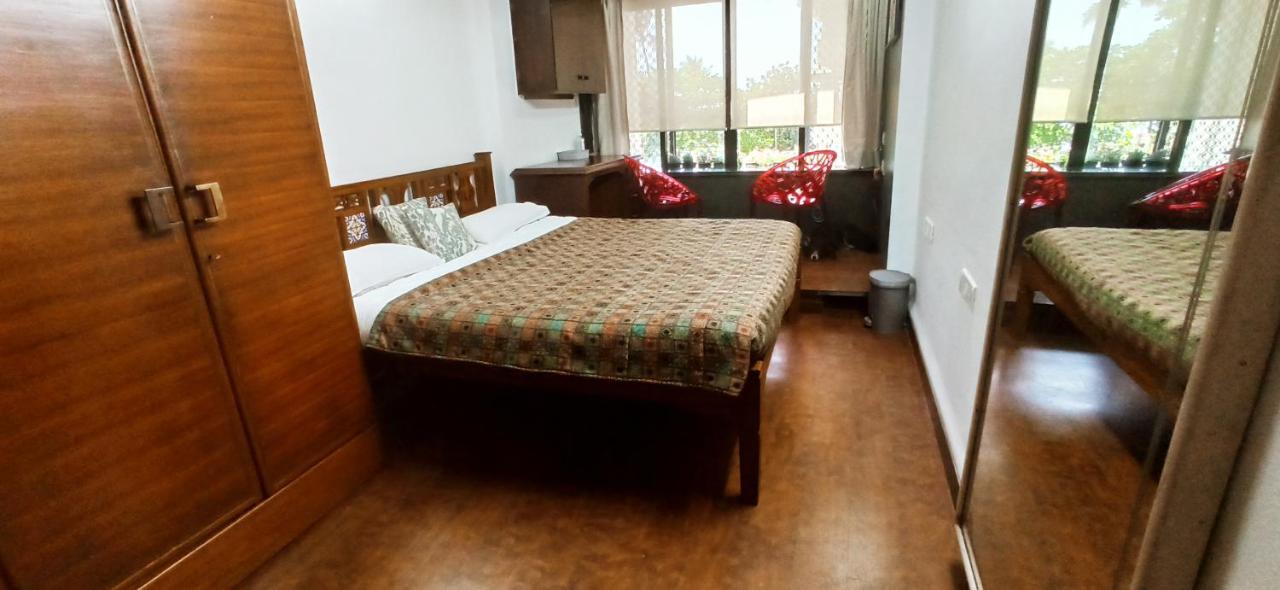 Апартаменти Cozy Private Ac Studio By The Sea Bandstand Bandra W Mumbai Nr Taj Lands End Екстер'єр фото