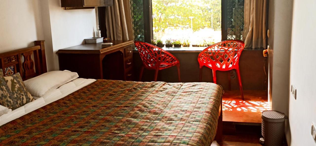 Апартаменти Cozy Private Ac Studio By The Sea Bandstand Bandra W Mumbai Nr Taj Lands End Екстер'єр фото